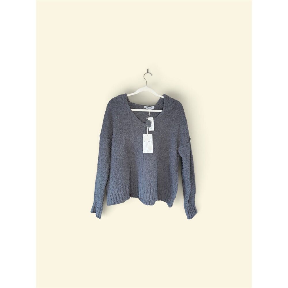 Tommy Bahama Women's Fuzzy V-Neck Sweater Gray Long Sleeve NWT